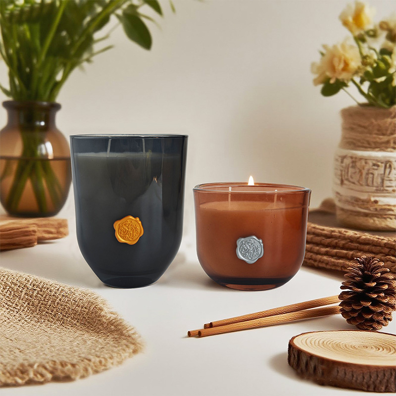 Bougie parfumée à la cire de soja avec joint en verre conique