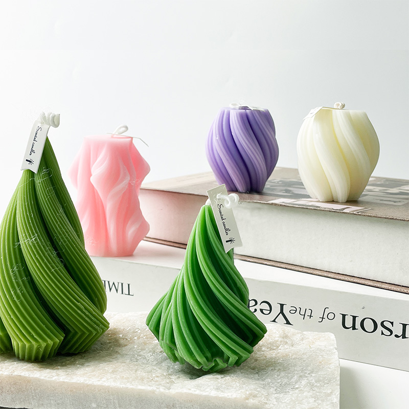 Bougie parfumée européenne à pilier géométrique faite à la main en cire de soja