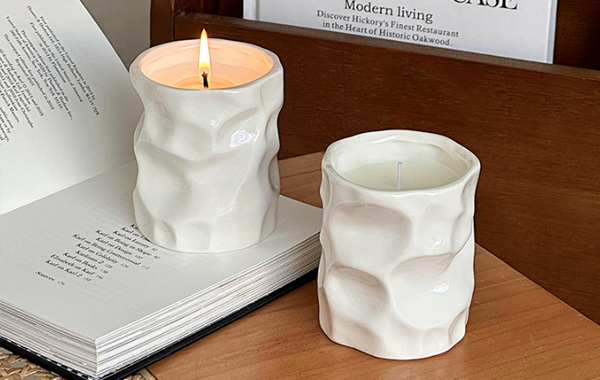 Série de gobelets en céramique